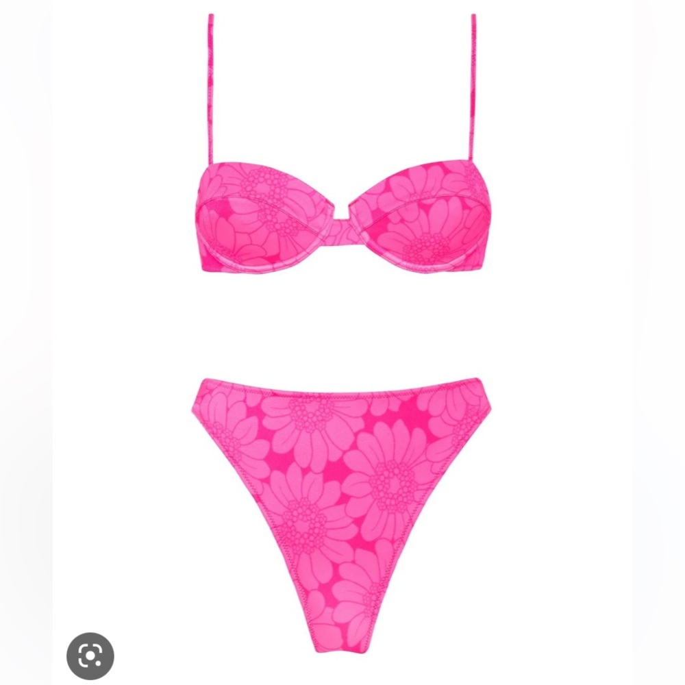 Triangl Rhian Pitaya Floral